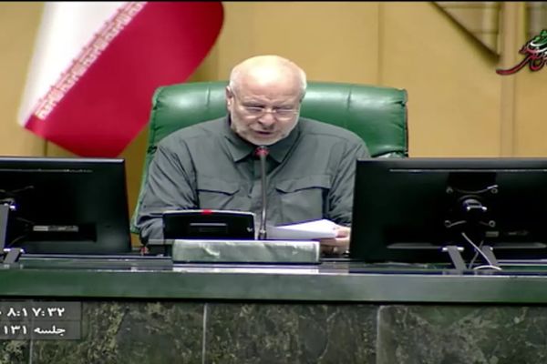 قالیباف: جزایر سه‌گانه ایران خط قرمز ماست