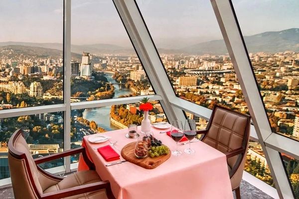 شوک حقوق گارسون‌ها در تهران؛ درآمد ۷ برابر بیشتر از وزارت کار!