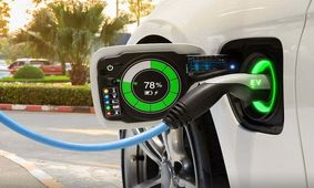 مردم پول خودروی داخلی ندارند؛ دولت خودروی برقی وارد می کند!