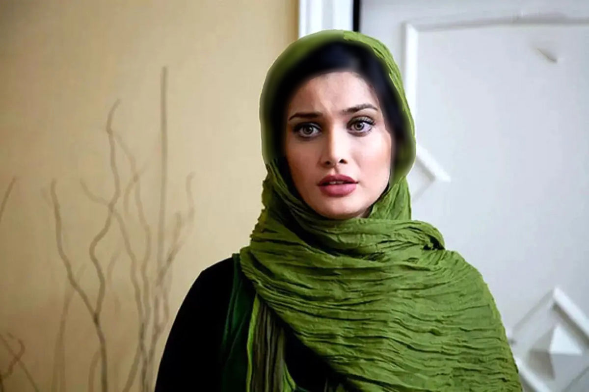 تینا آخوند تبار