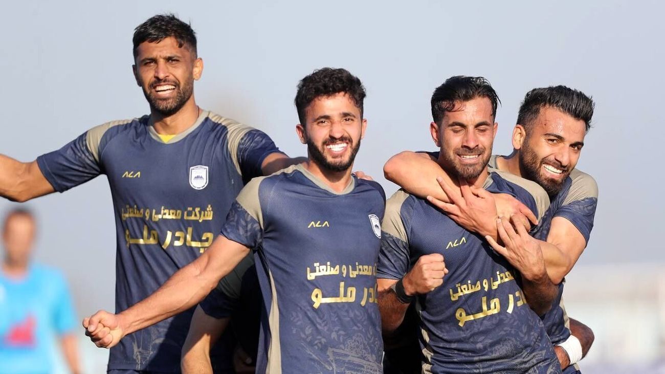 اولین چالش بزرگ چادرملو در لیگ برتر!
