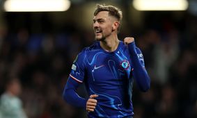 دوزبری هال در آستانه خروج از چلسی/ فولام به دنبال کاهش هزینه با بند قرضی