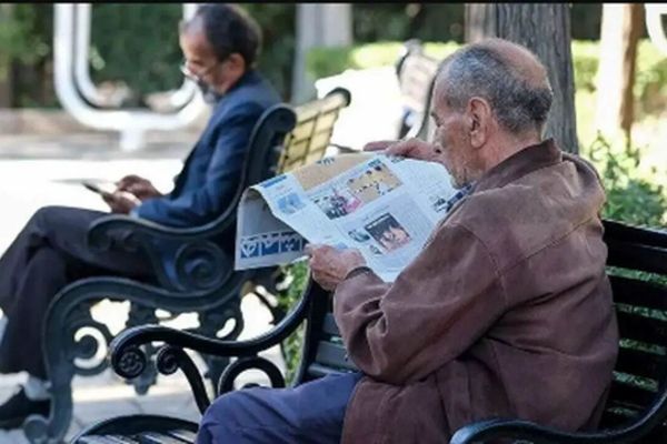 وام بدون سود و ضامن برای بازنشستگان اجرایی شد!