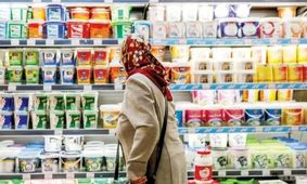 دومینو گرانی‌ها در بازار خوراکی / ماست و پنیر چقدر گران‌تر شد؟