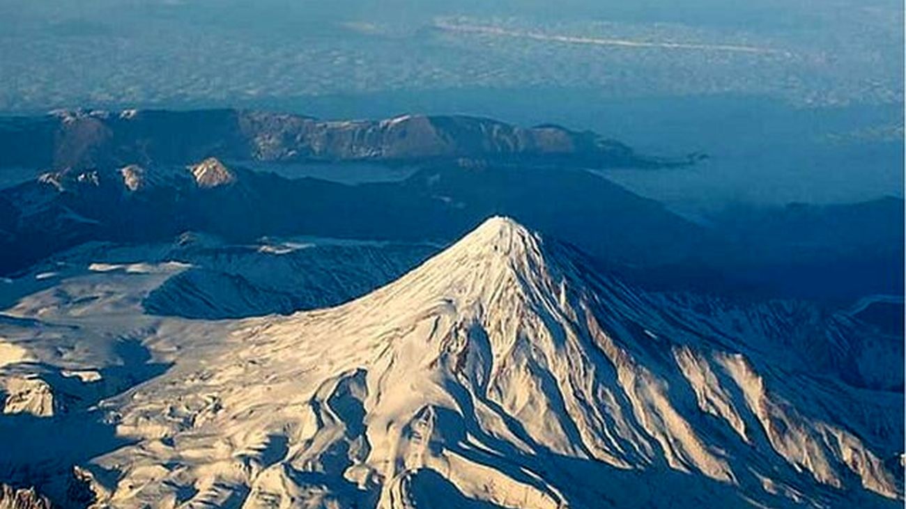 زلزله دیروز چهارشنبه تهران منشأ «تکتونیکی»دارد نه«آتشفشانی»
