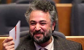 عکس زیرخاکی از حسن جوهرچی و همسر جوانش / آقای بازیگر را با این استایل ندیده بودید !