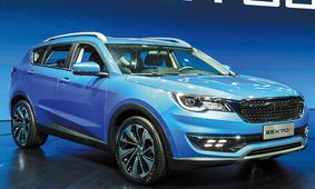 کاهش قیمت خودروهای فیدلیتی در بازار  / اختلاف قیمت عجیب در بازار آزاد و نمایندگی