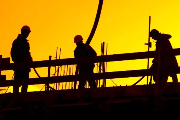 
زمان احتمالی اجرای افزایش حق مسکن کارگران مشخص شد
