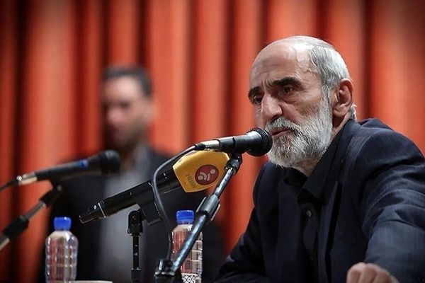 مهار قیمت دلار با بسیجیان؛ نسخه شریعتمداری برای بازار ارز