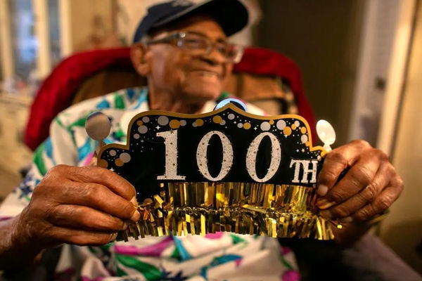 بخور 100 سال جوانتر از قبل شو !!