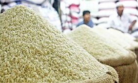 سونامی قیمت برنج در بازار خرید تهرانی ها !