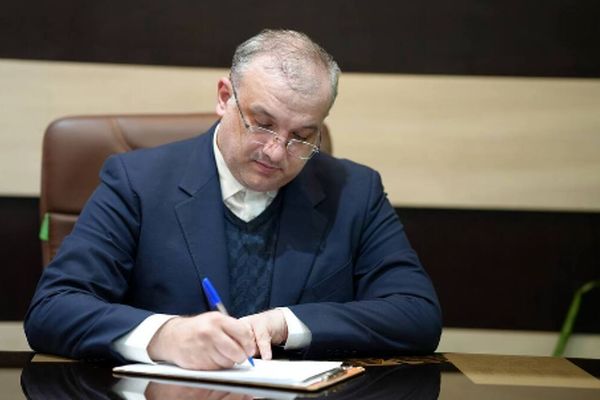 بهترین راهکارهای فرید موسوی برای مدیریت اقتصاد پساجنگ