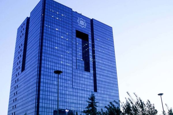 فرایند ثبت و صدور تمامی مجوزهای صادره توسط بانک مرکزی الکترونیکی شد/ توقف صدور مجوزهای کاغذی 