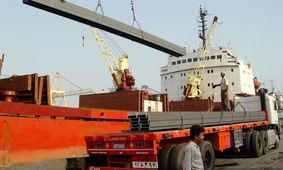 میلگرد و تیرآهن ارزان می شود؟ / بازار بی صادرات فولاد 