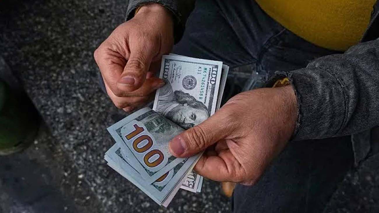 دلار آرام نمی‌گیرد؛ نرخ جدید بازار اعلام شد