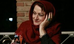 عکس لو رفته از مریم امیرجلالی در استادیوم فوتبال / اینجا چیکار میکنی خانم بازیگر ؟!
