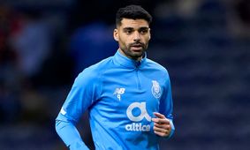 عکس حاشیه ساز از مهدی طارمی در کنار دختر موبلوند