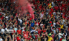 صحنه تاریخی در باشگاه تراکتور / بازیکن مغضوب پرسپولیس فرمانده پرشورها شد