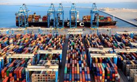 
تجارت ایران بعد از قطع اینترنت؛ ارتباطات با دستگاه های دولتی هم به درستی برقرار نمی‌شود!
