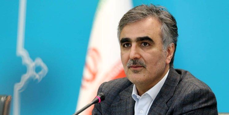 برخورد رئیس بانک مرکزی با بانک متخلف ارزی +فیلم