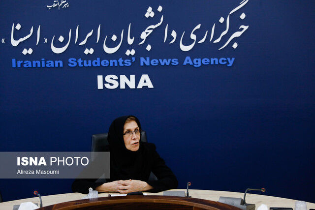 وجود حدود ۱۸ میلیون « دختر» زیر۳۰ سال در کشور/ وضعیت «تجرد» زنان دهه ۵۰ و ۶۰