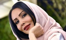 منشوری ترین عکس از پرستو صالحی در اتاق خوابش / مجری عشق ابدی بدون حجاب روی تخت !