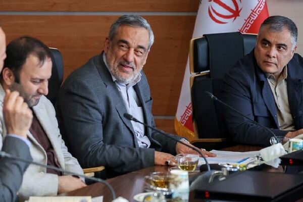 اولین خروج از کابینه پزشکیان؛ پاک‌نژاد استعفا داد / حمید بورد سرپرست شد