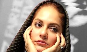 هم آغوشی مهناز افشار با 2 بازیگر مرد ایرانی + عکس خجالت آور