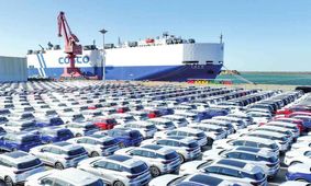 واردات قطره چکانی خودرو / امسال چند خودرو وارد کشور شد؟