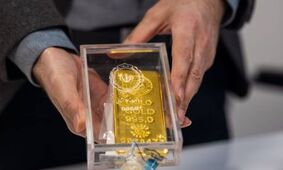 عرضه نخستین شمش طلای استاندارد سرمایه‌گذاران خارجی در مرکز مبادله ایران/ بزودی 700 کیلو شمش جدید عرضه می‌شود