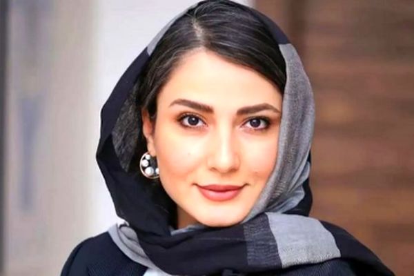 فیلم احساسی تراشیدن موی سر سمیرا حسن پور برای همدردی با بیماران سرطانی