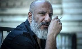 تغییر چهره باورنکردنی امیر جعفری در کنار رضا پیشرو خواننده رپ ! / کچل و شکسته !