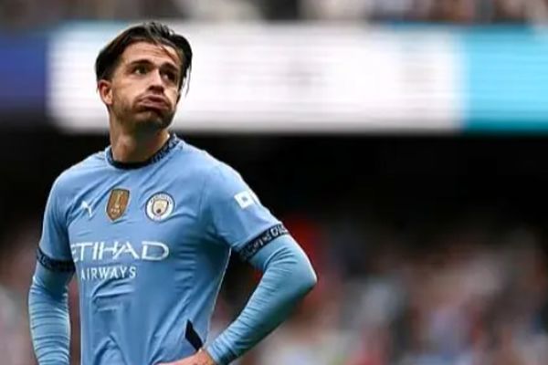 گران‌ترین خرید تاریخ منچسترسیتی، بدون مشتری و بی‌سرانجام!