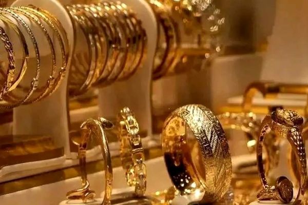 قیمت طلا و سکه امروز ۶ آذر ۱۴۰۴ 